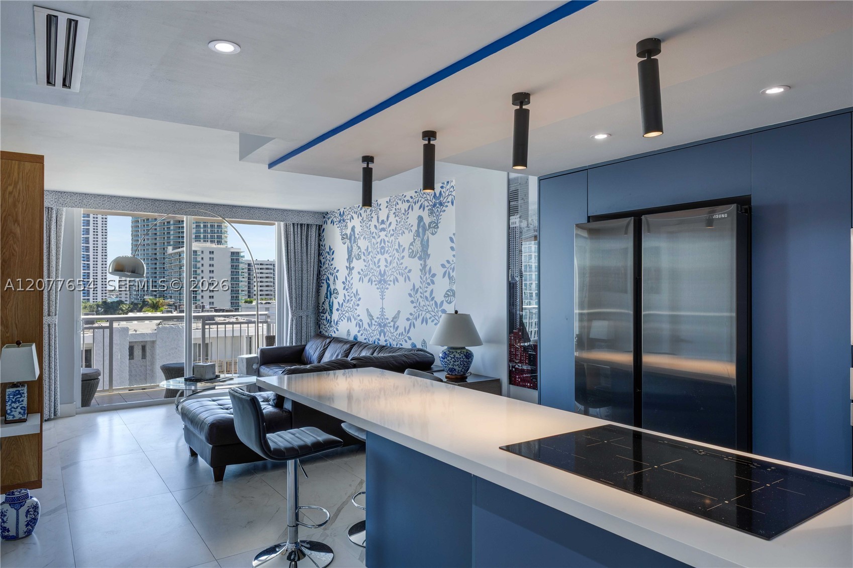 1345 Lincoln Rd #1004