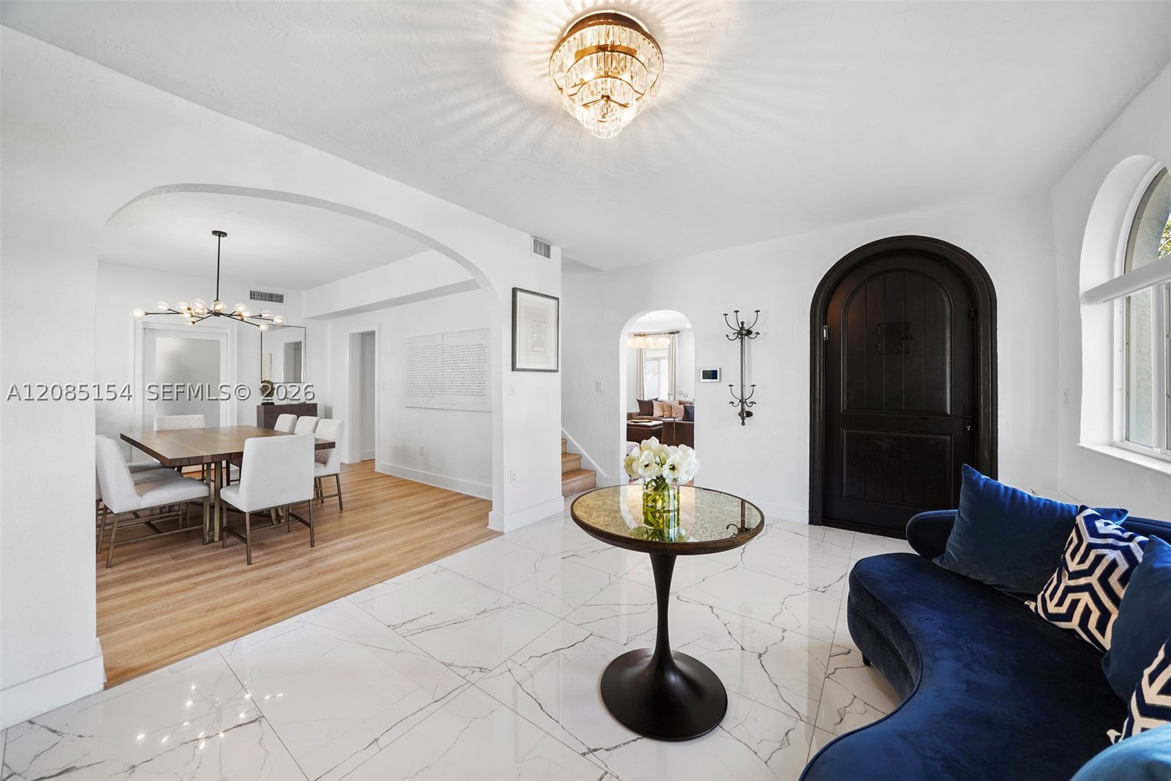 5237 La Gorce Dr Miami Beach, FL 33140