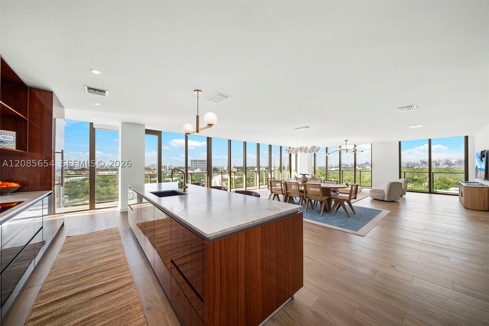 2678 Tigertail Ave #1101 Miami, FL 33133