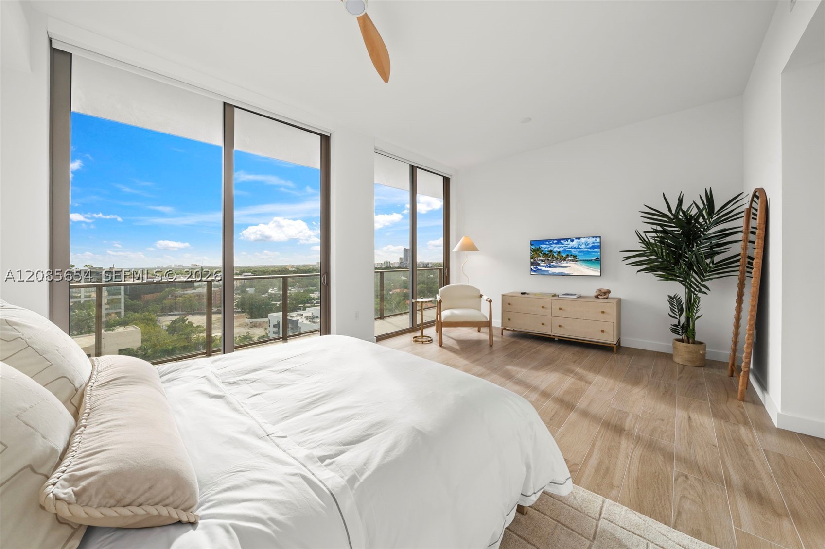 2678 Tigertail Ave #1101 Miami, FL 33133