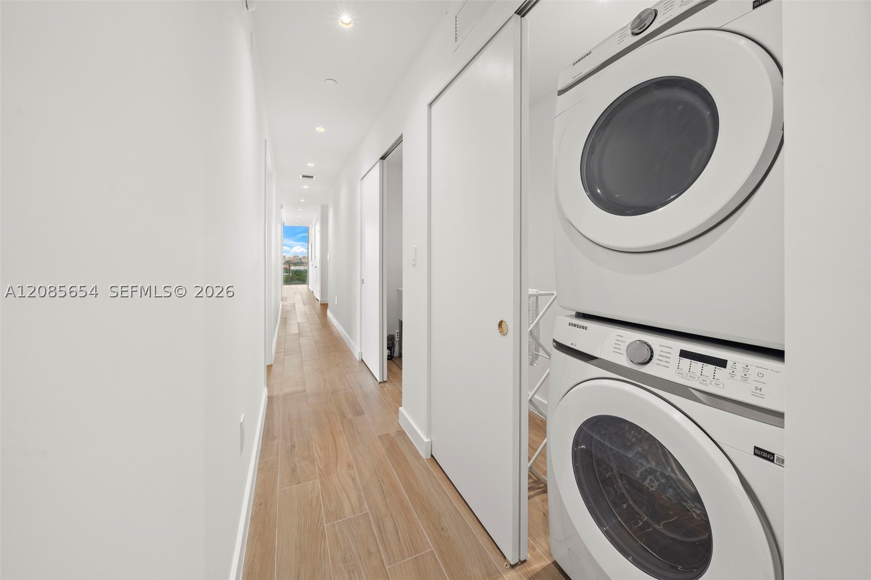 2678 Tigertail Ave #1101 Miami, FL 33133