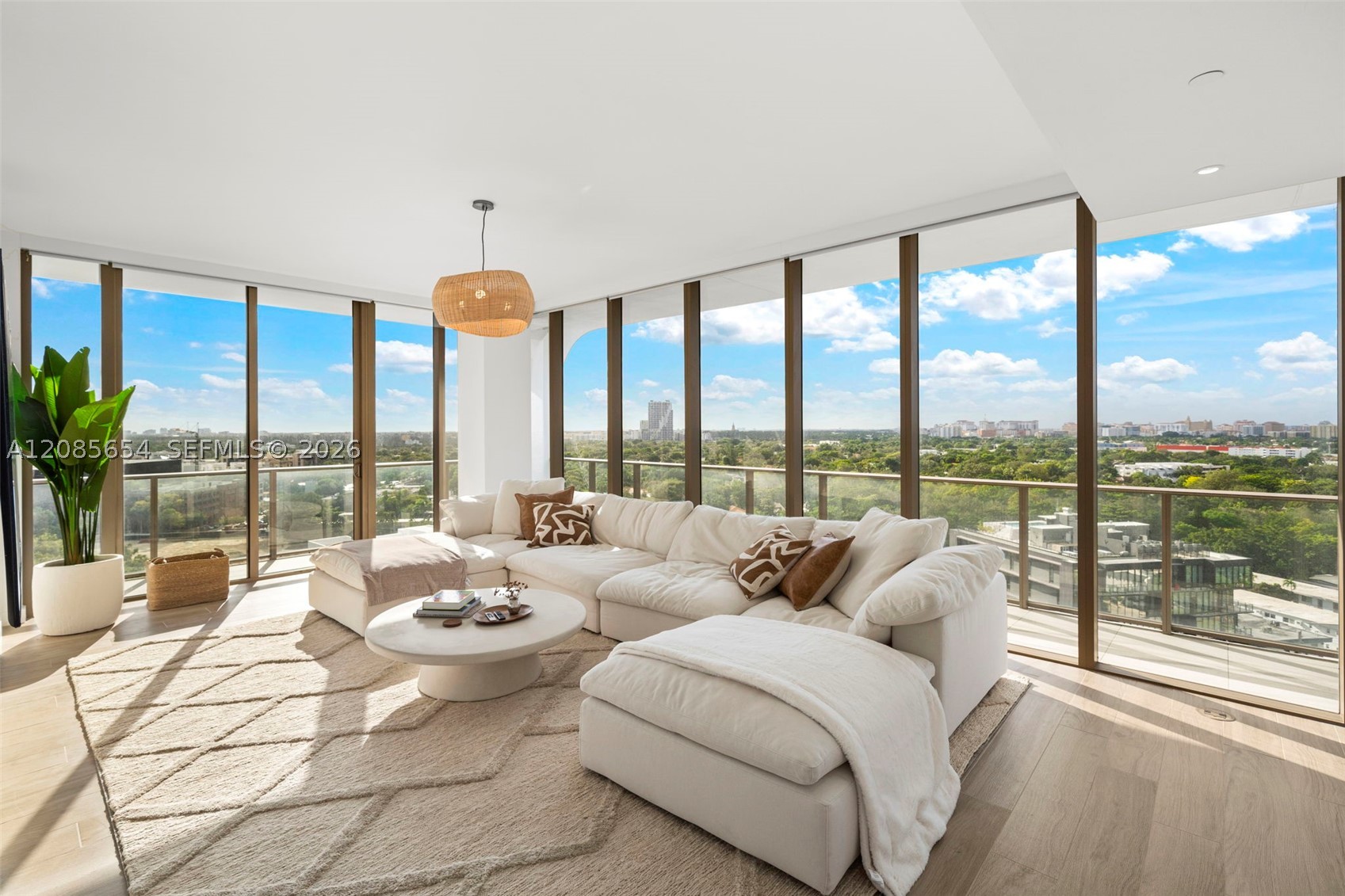 2678 Tigertail Ave #1101 Miami, FL 33133