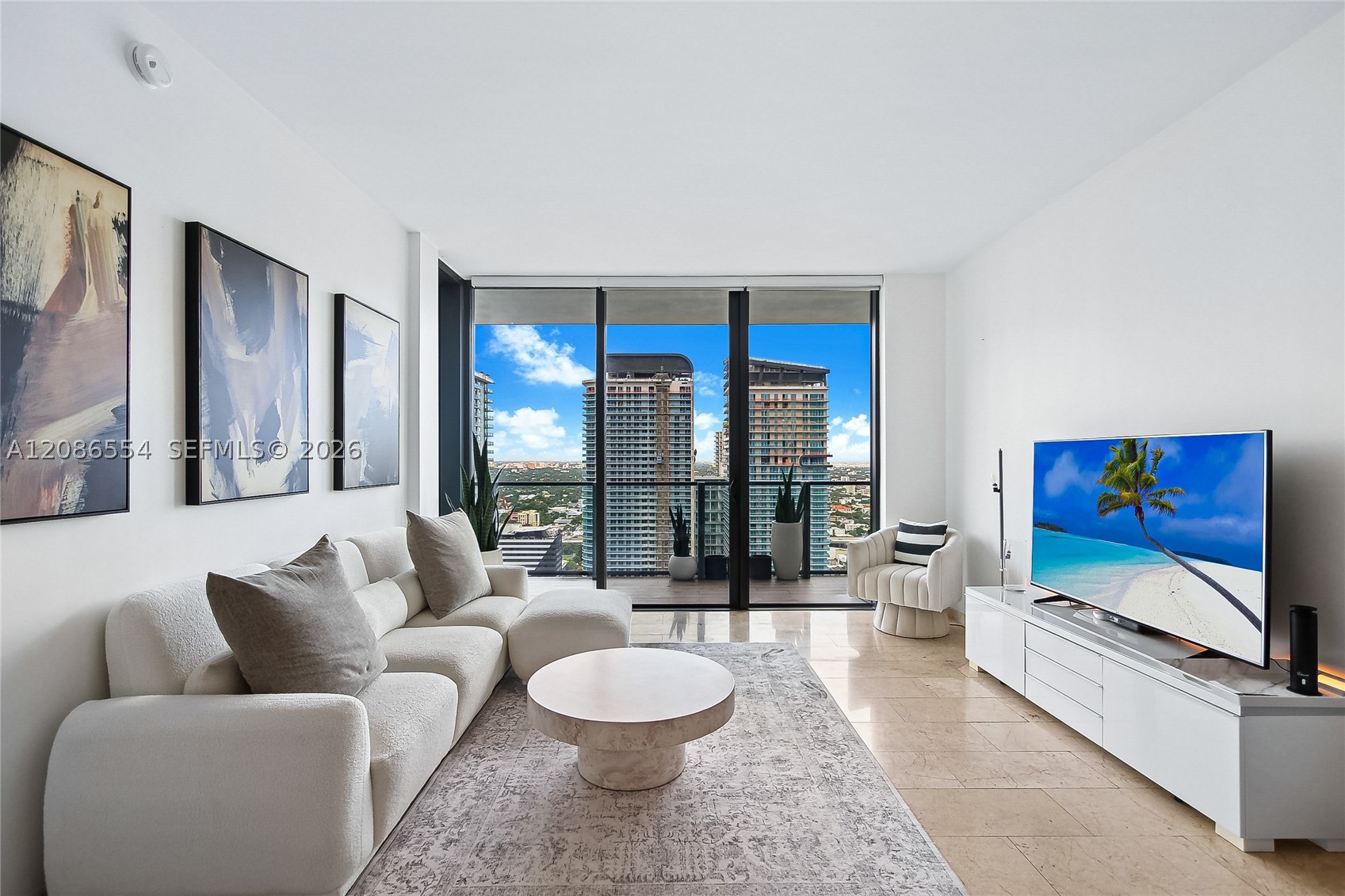 image Reach Brickell City Centre25