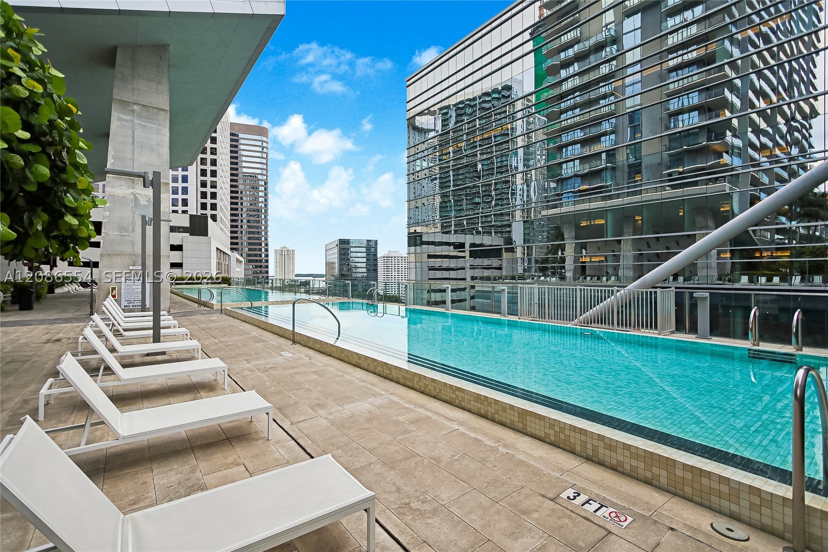 image Reach Brickell City Centre34