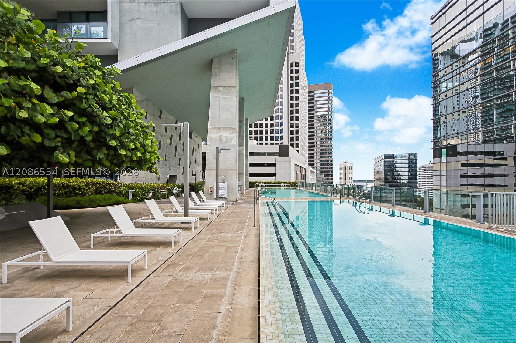 image Reach Brickell City Centre35