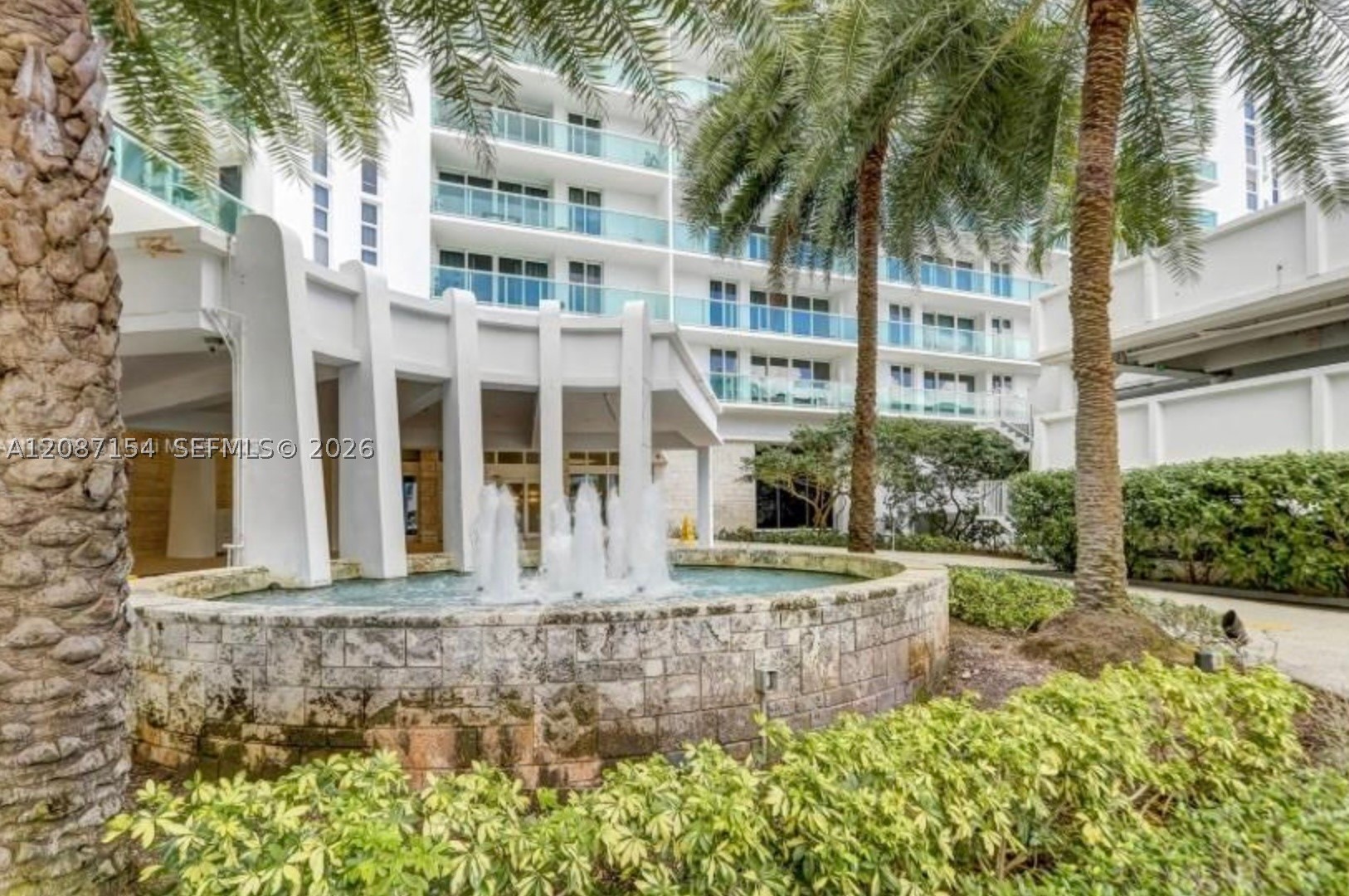 100 Bayview Dr #PH31
