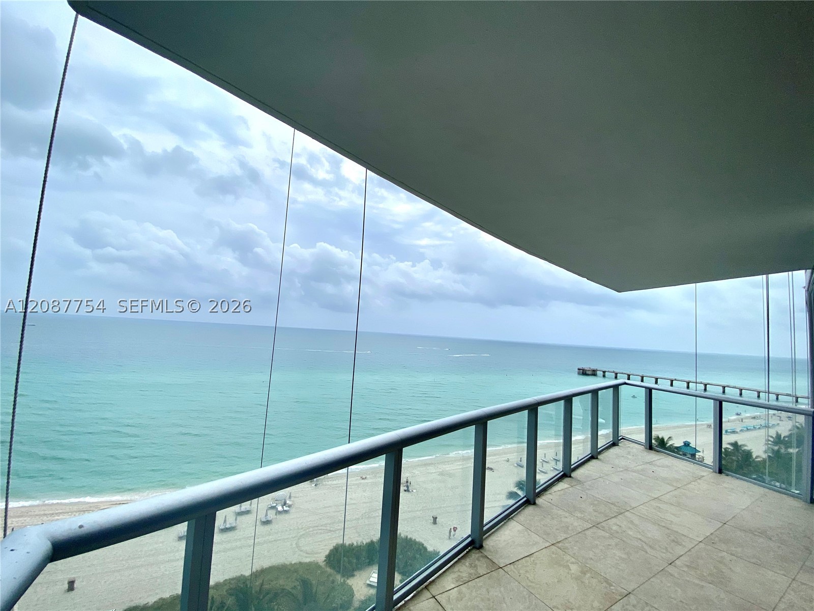 image Jade Beach7