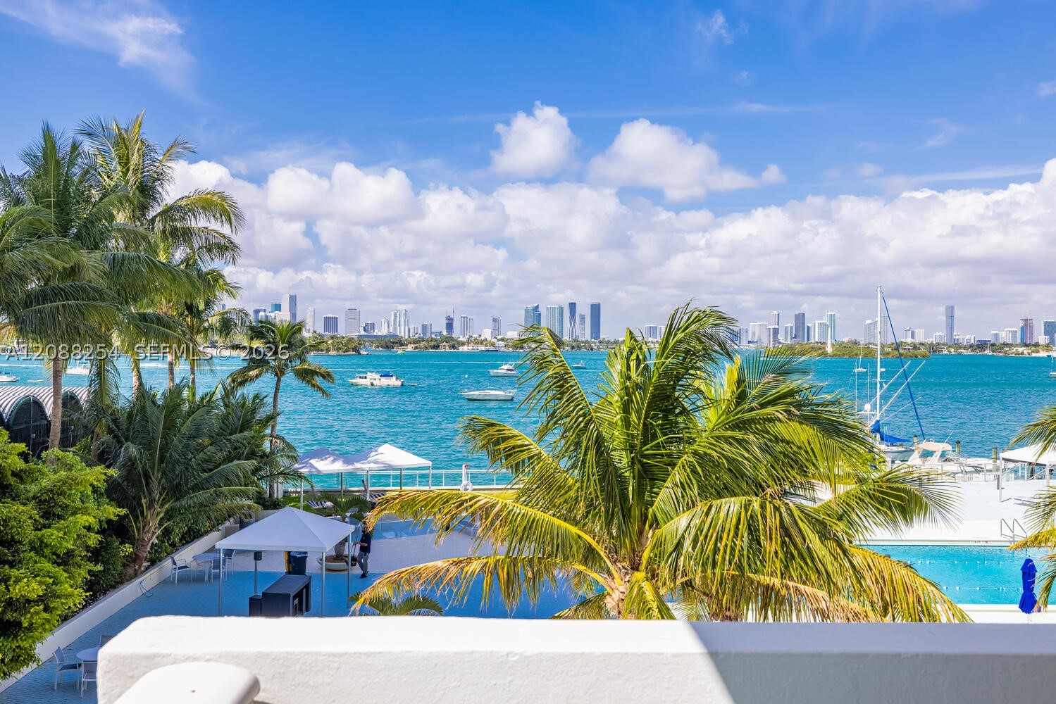 1200 West Ave #306