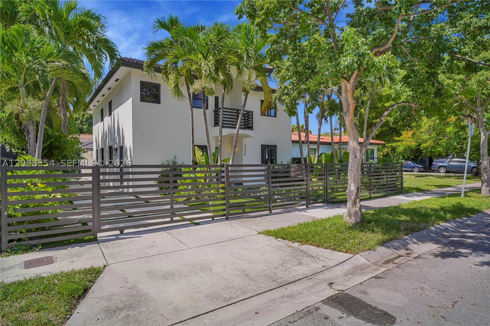 1936 SW 18th St Miami, FL 33145