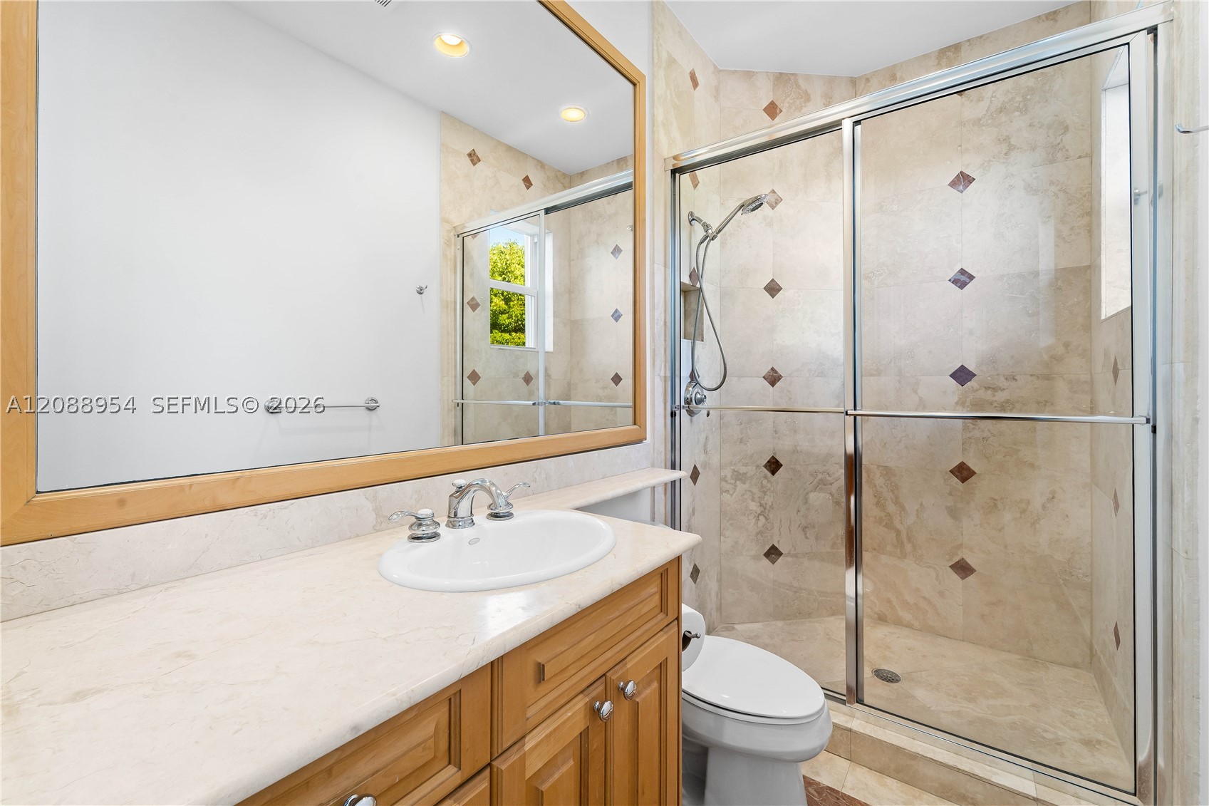 1490 Cleveland Rd Miami Beach, FL 33141