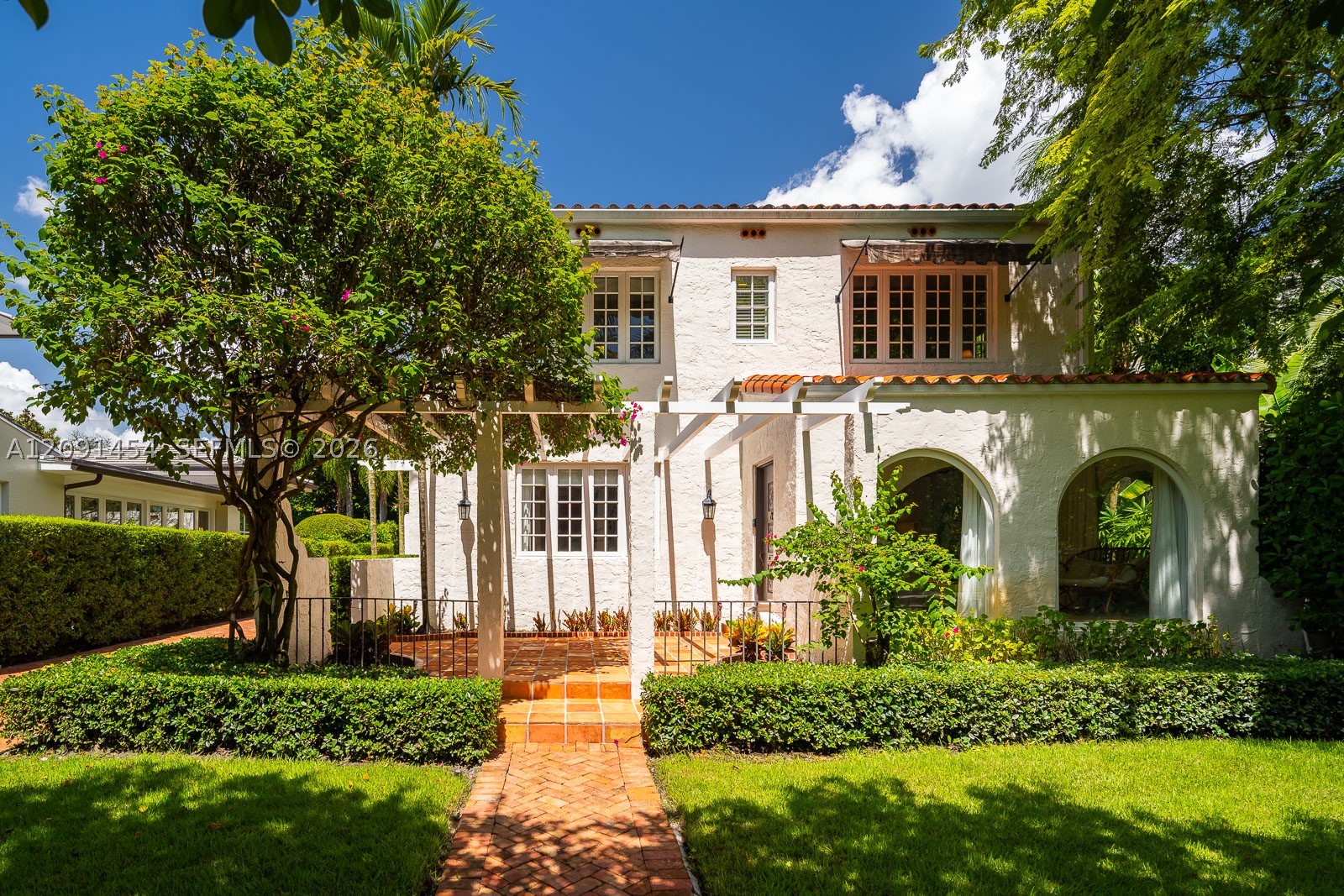1229 Asturia Ave