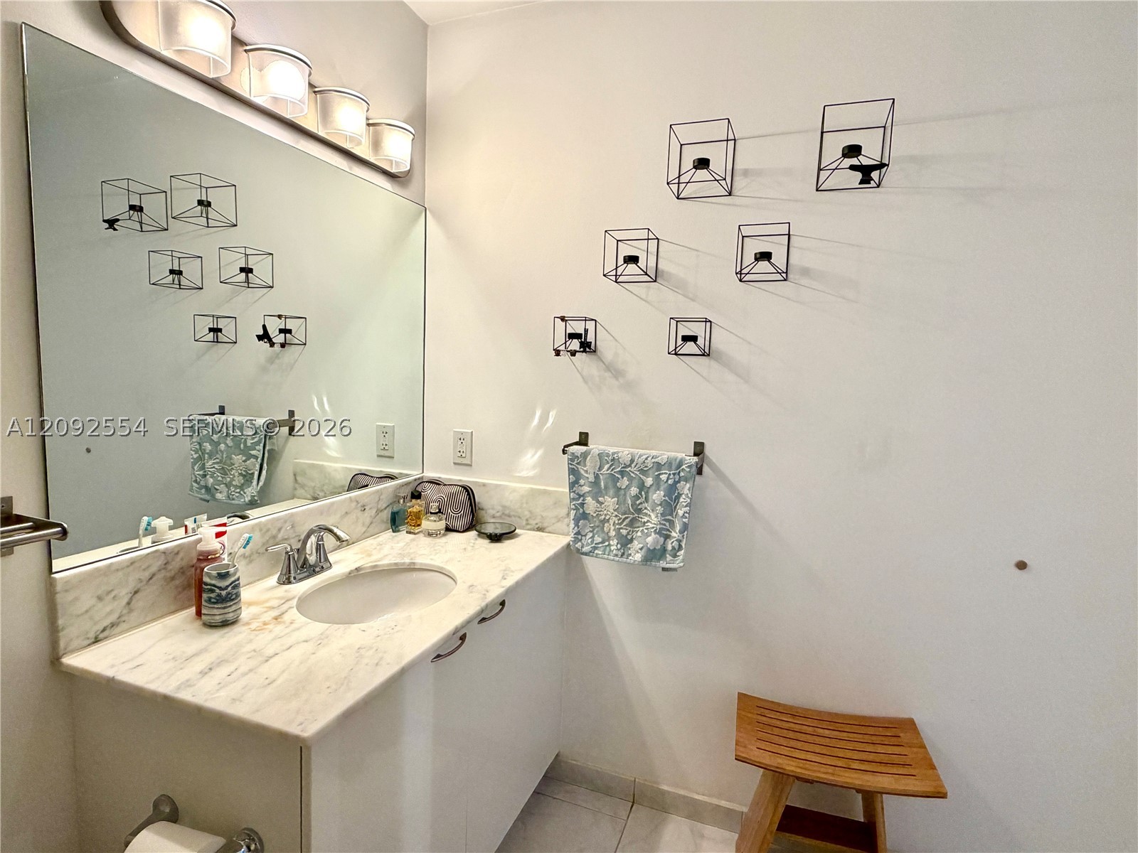 image The Loft 210