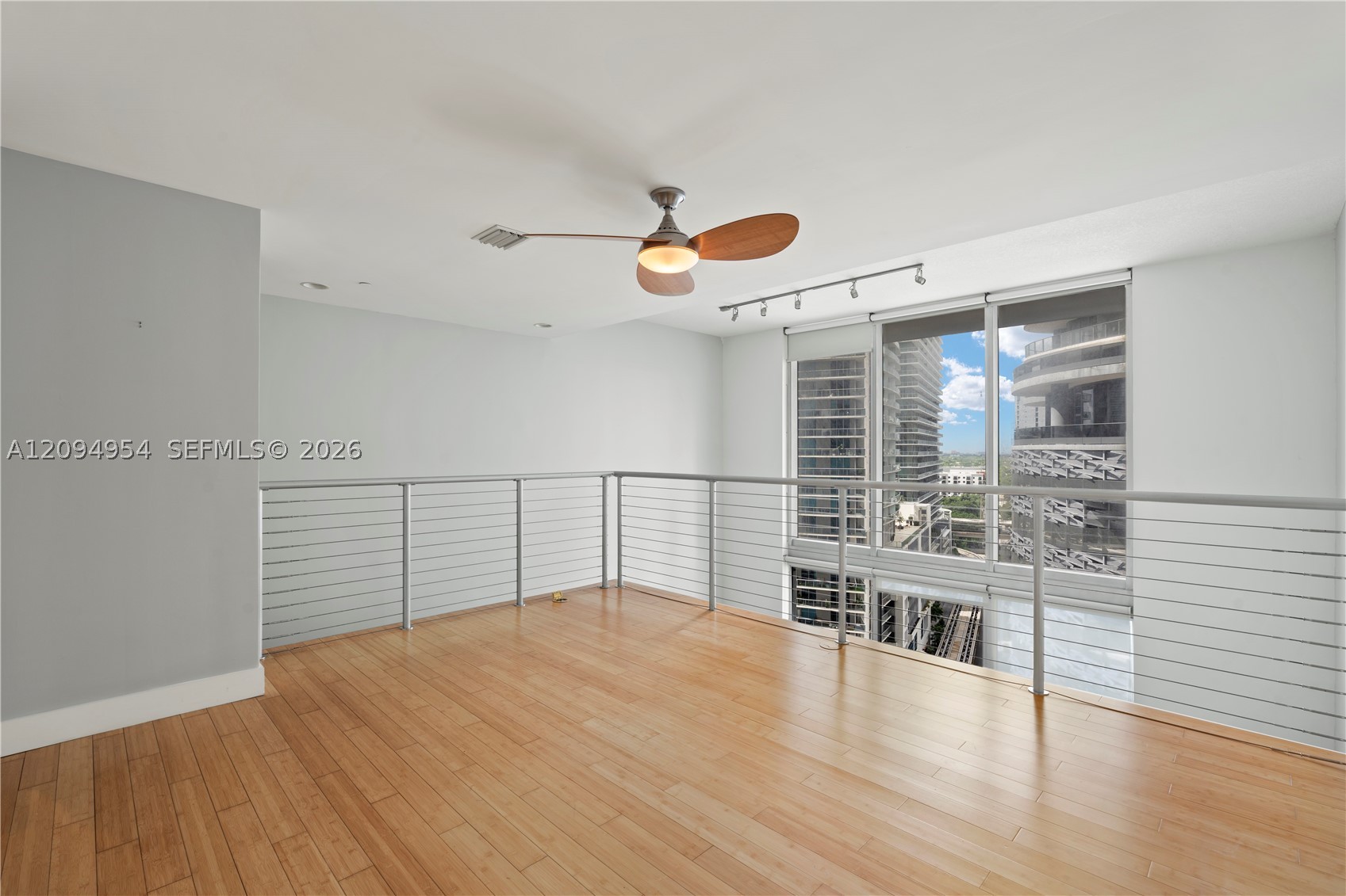 image 1060 Brickell - 105011