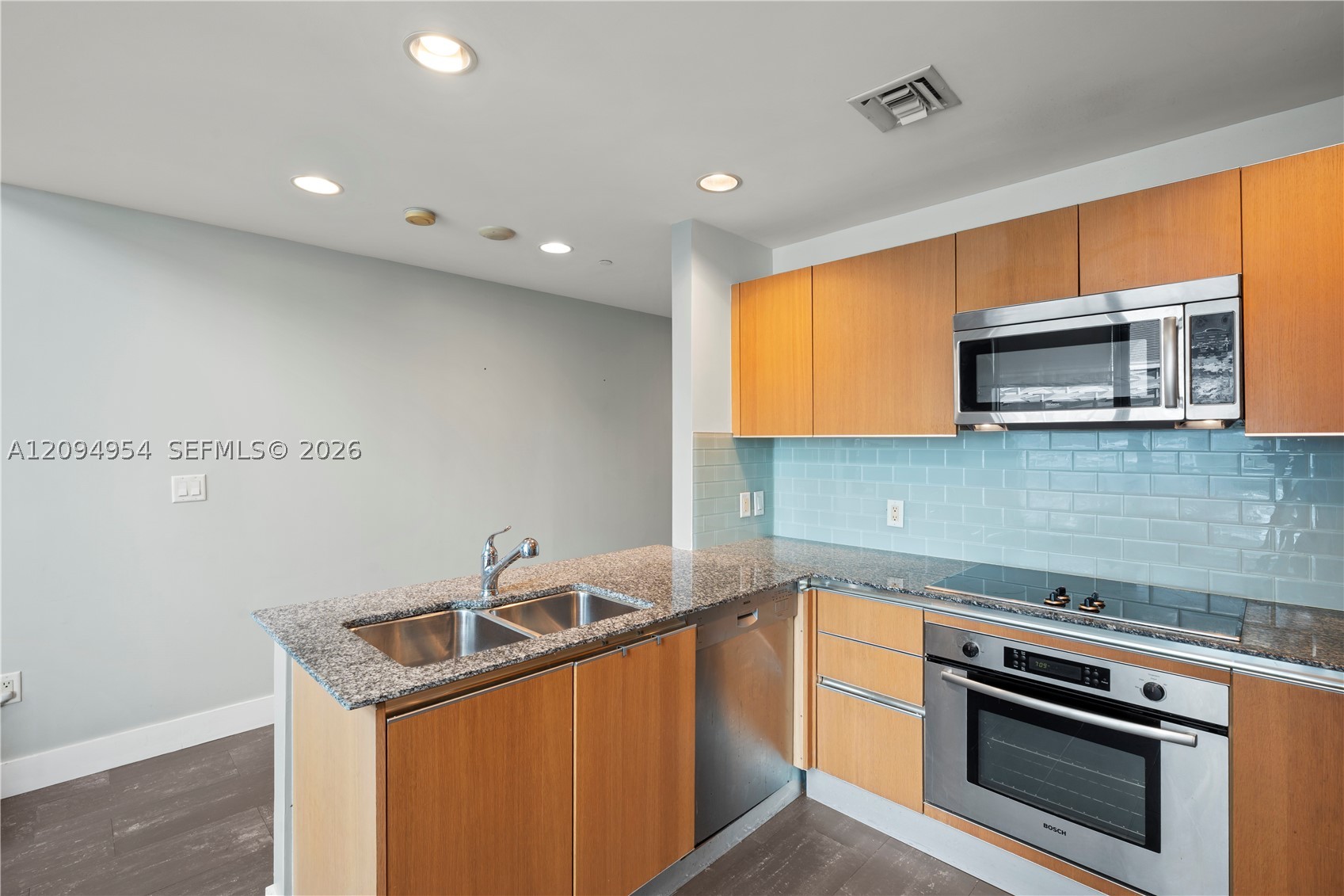 image 1060 Brickell - 10507