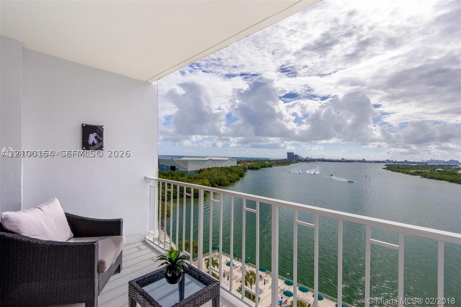 image Arlen House Condo27