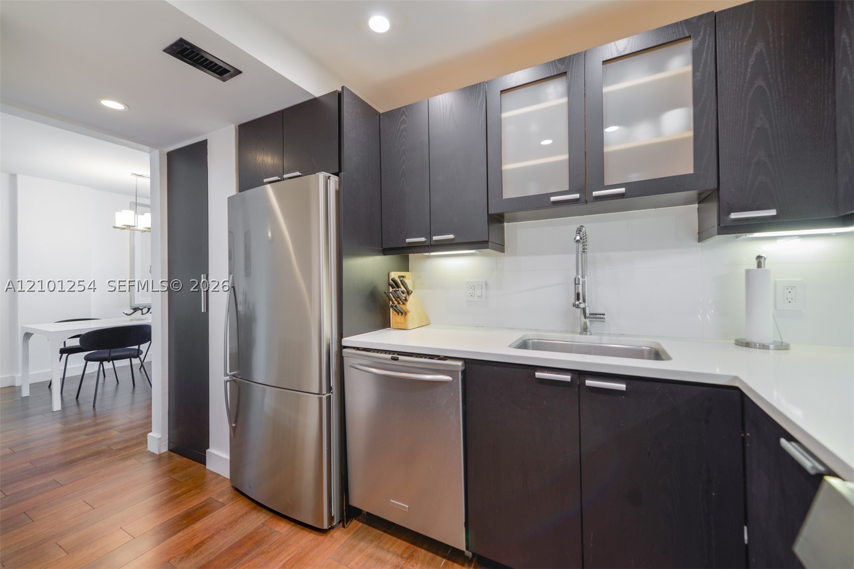 800 West Ave #629 Miami Beach, FL 33139