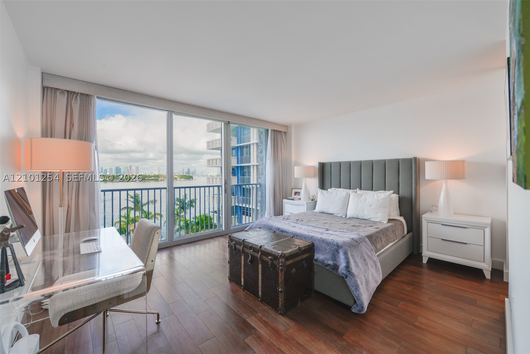 800 West Ave #629 Miami Beach, FL 33139