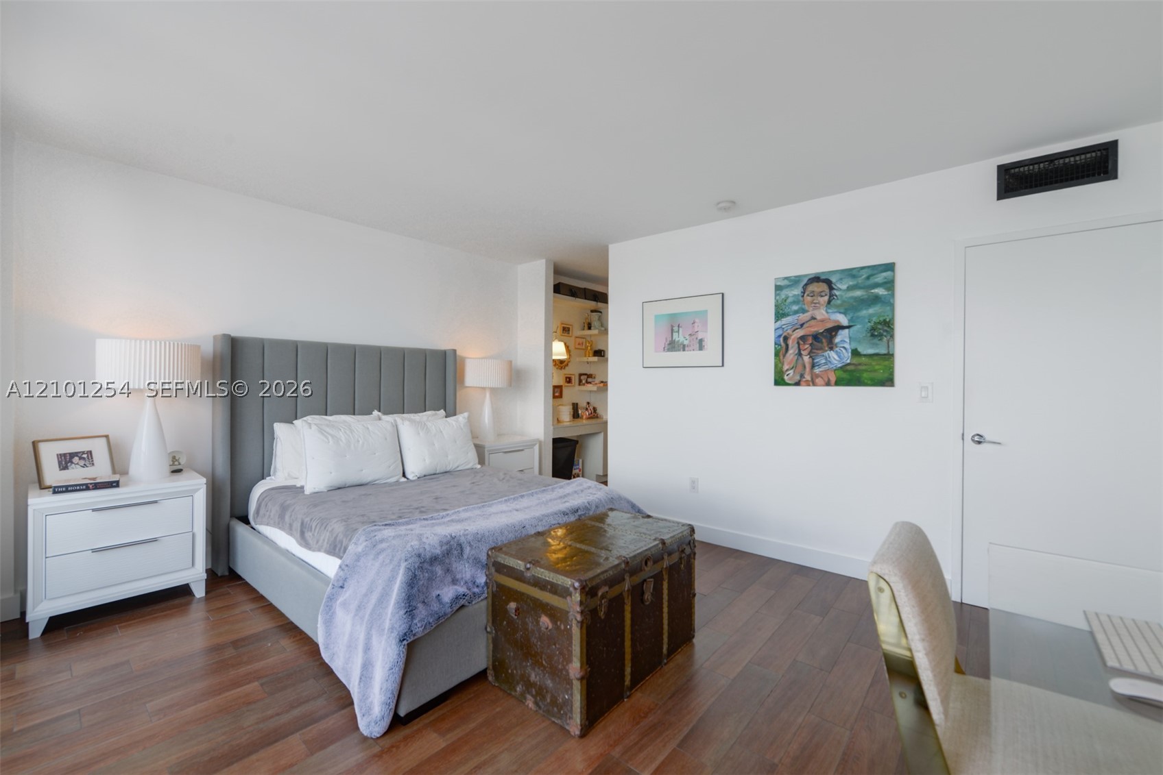 800 West Ave #629 Miami Beach, FL 33139