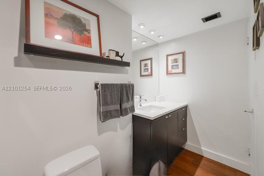 800 West Ave #629 Miami Beach, FL 33139