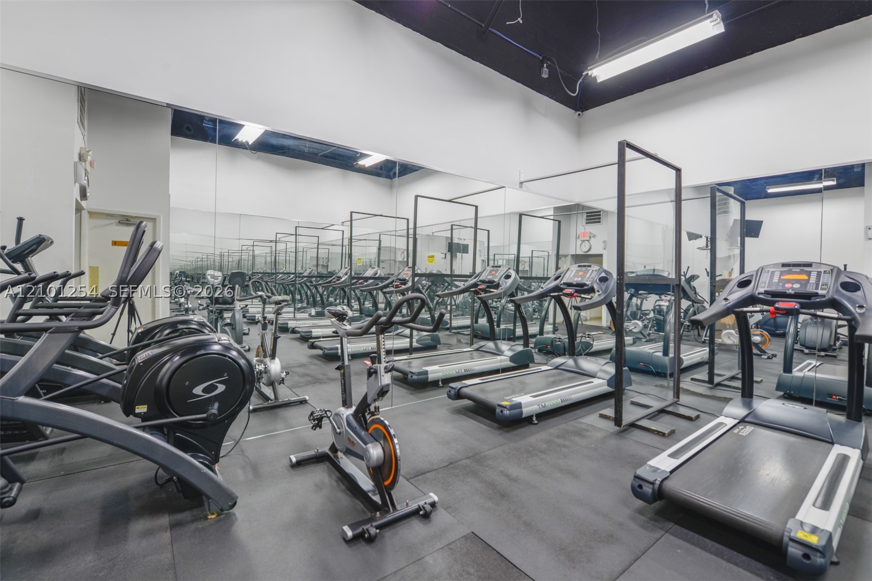 800 West Ave #629 Miami Beach, FL 33139
