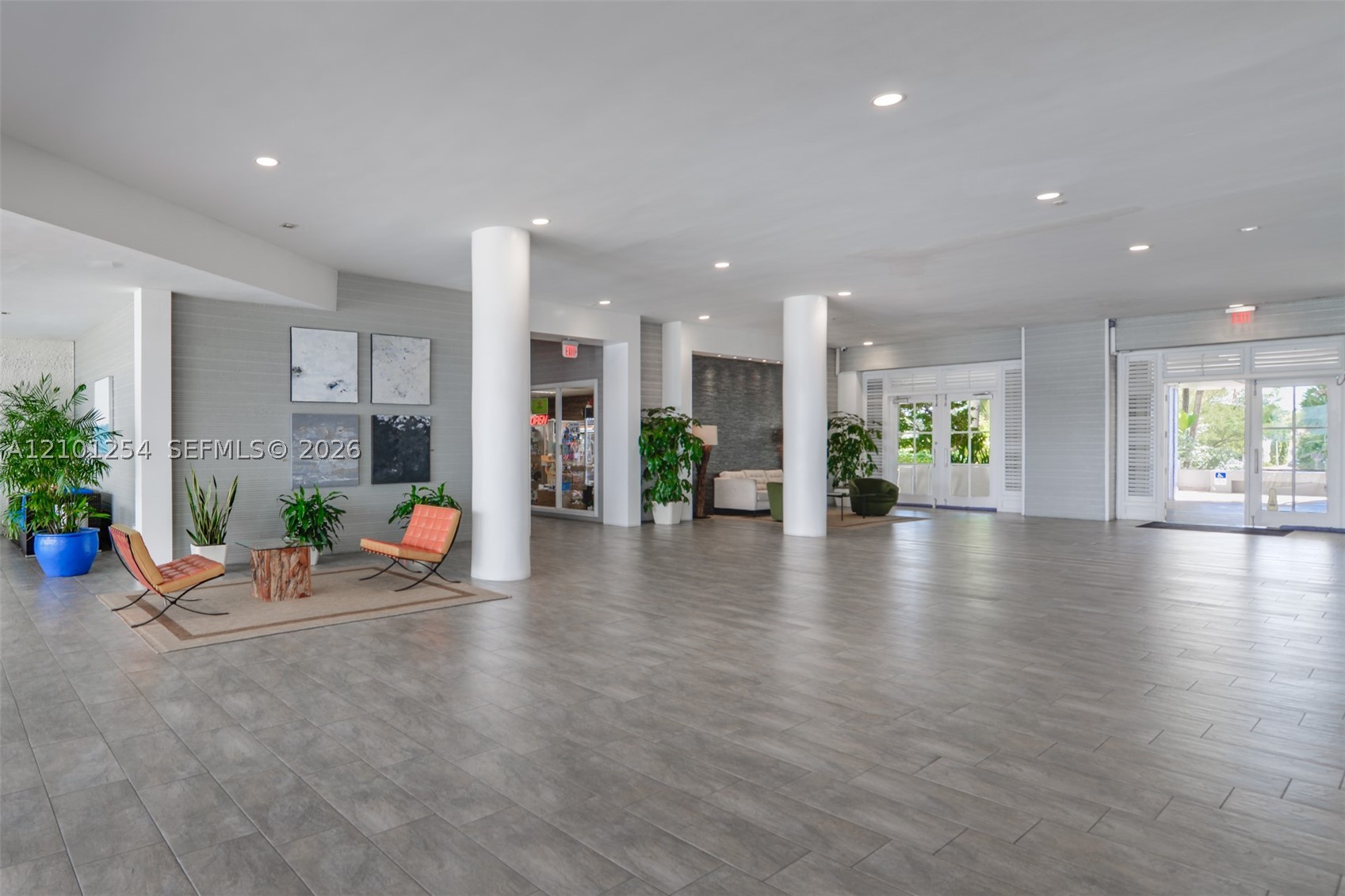800 West Ave #629 Miami Beach, FL 33139