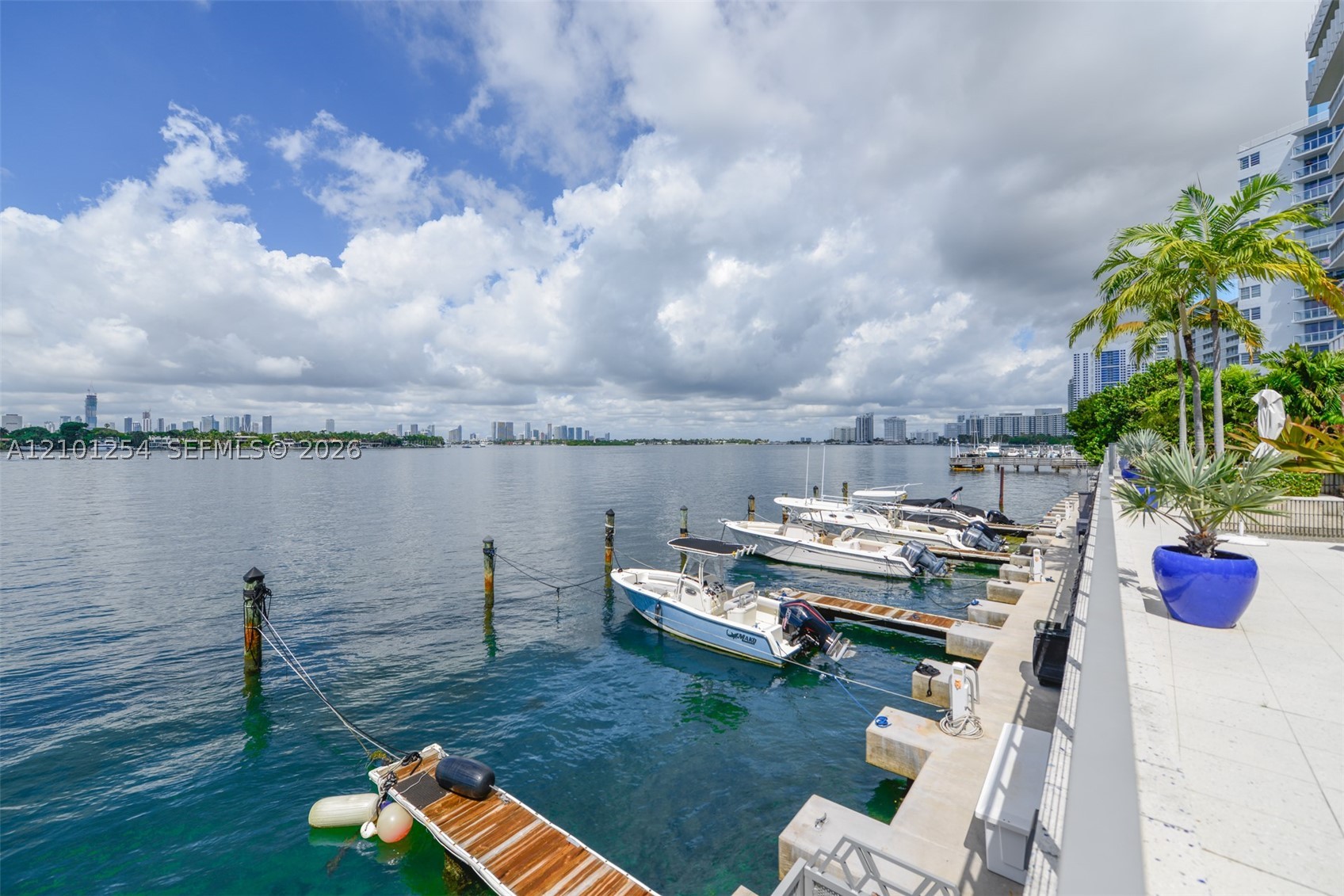 800 West Ave #629 Miami Beach, FL 33139