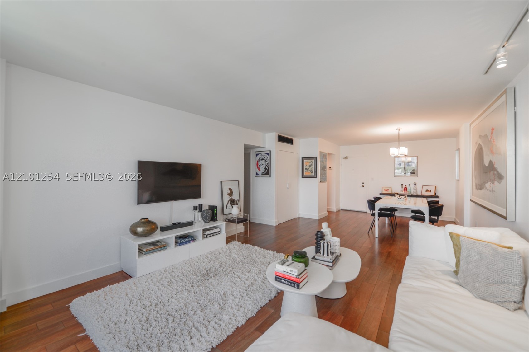800 West Ave #629 Miami Beach, FL 33139