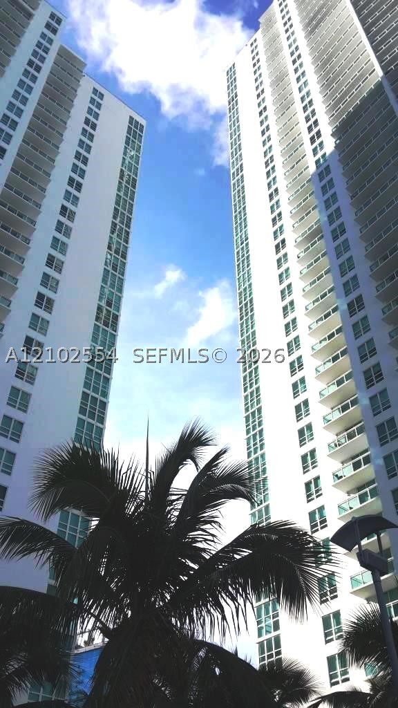 image The Plaza on Brickell East1