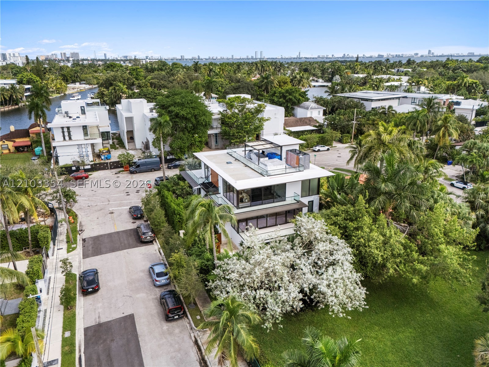 790 NE 77th Ter Miami, FL 33138