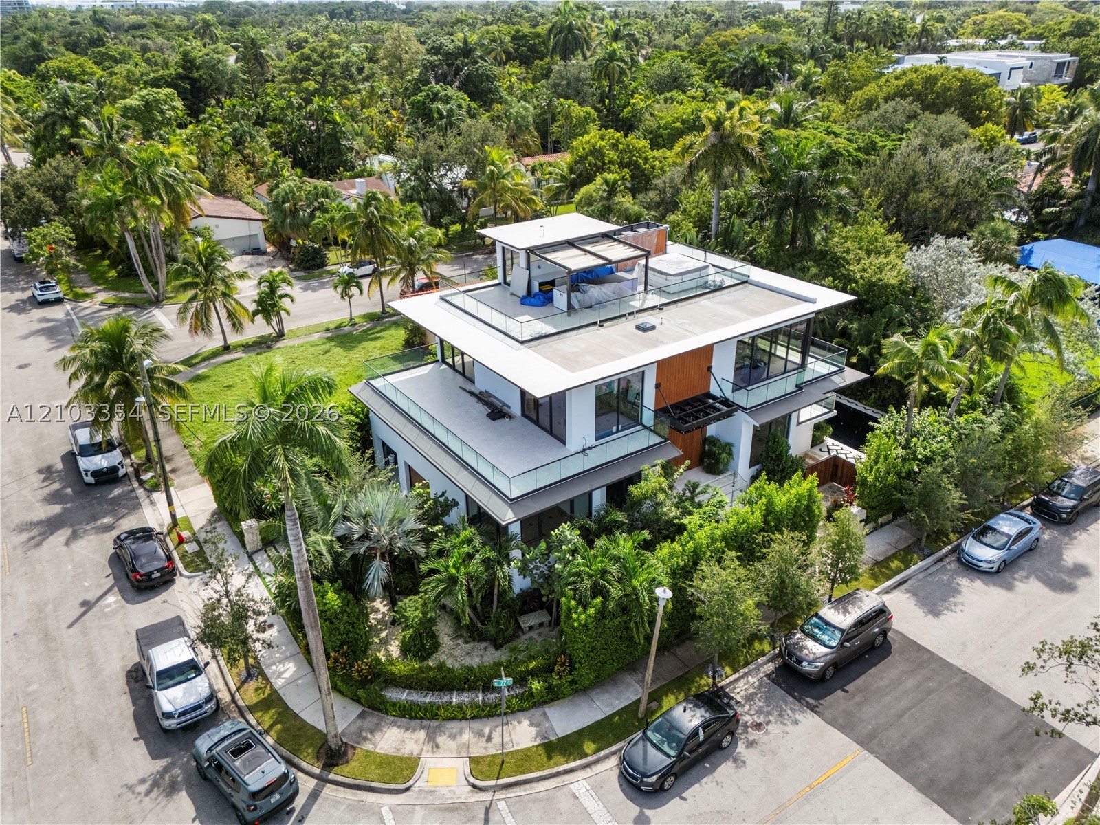 790 NE 77th Ter Miami, FL 33138