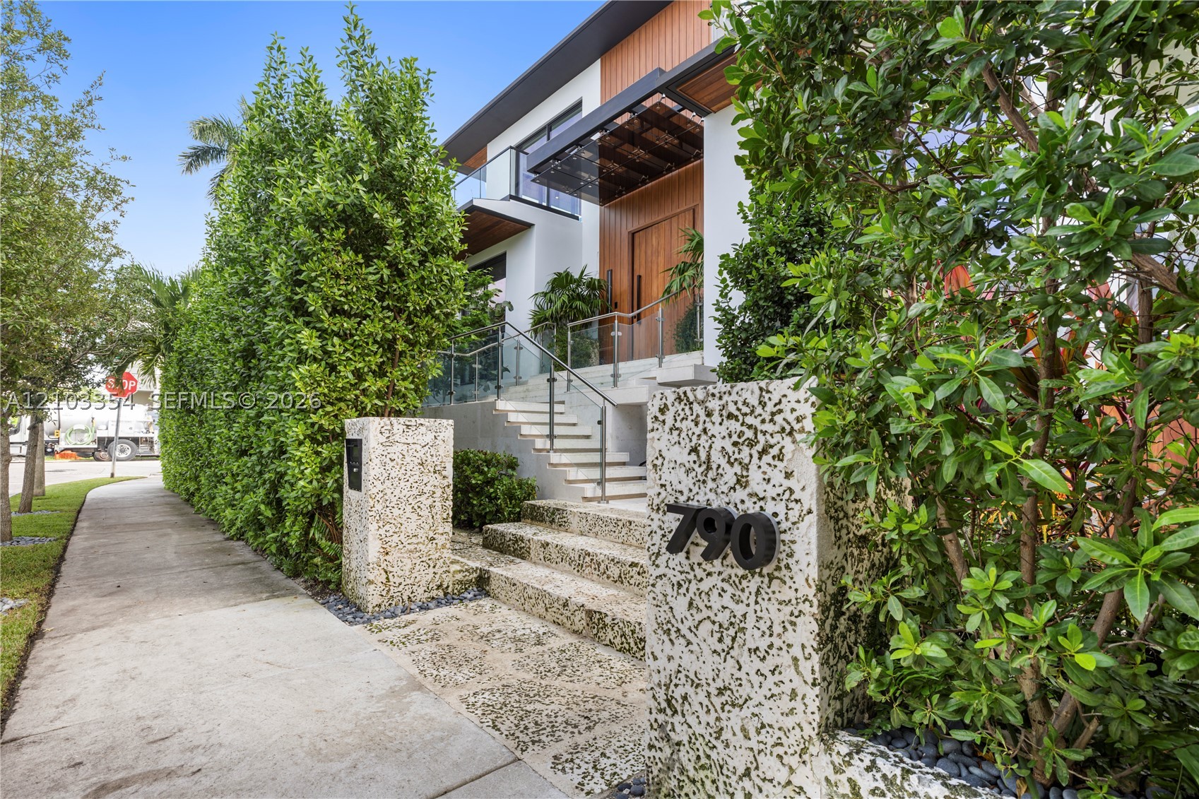 790 NE 77th Ter Miami, FL 33138