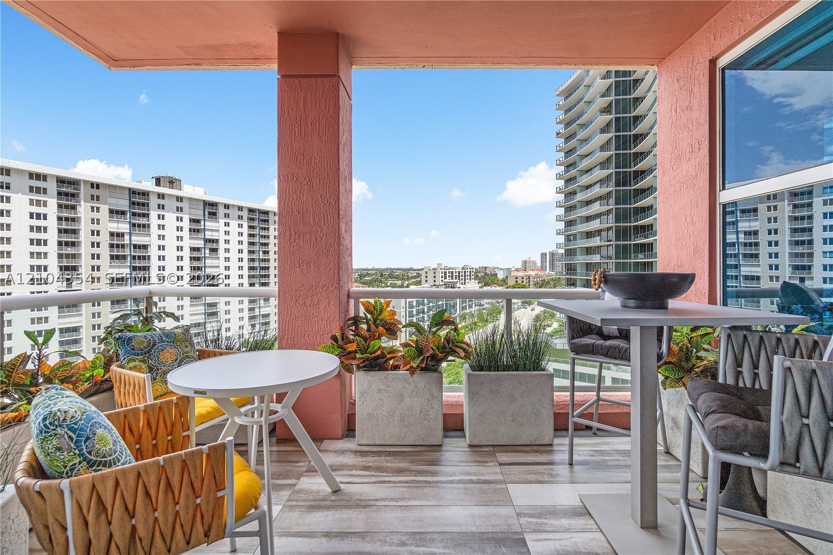 2110 N Ocean Blvd #10E Fort Lauderdale, FL 33305