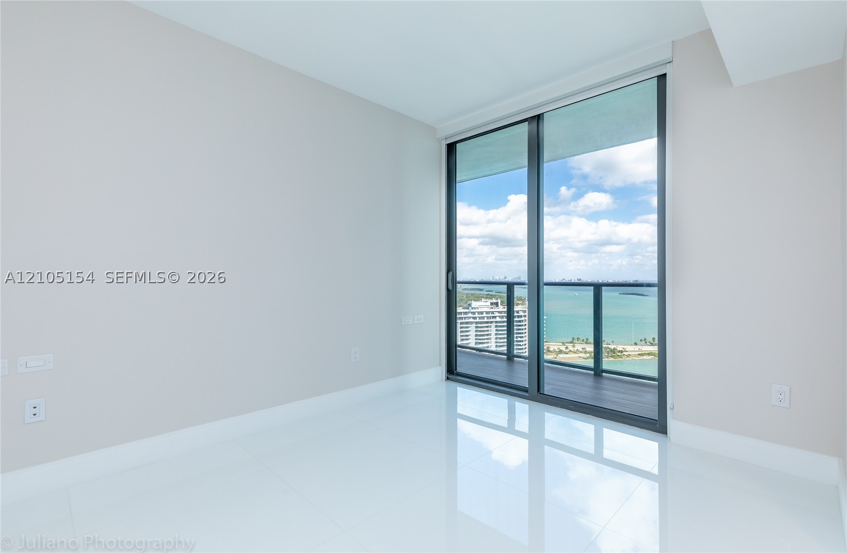 image Paraiso Bayviews24