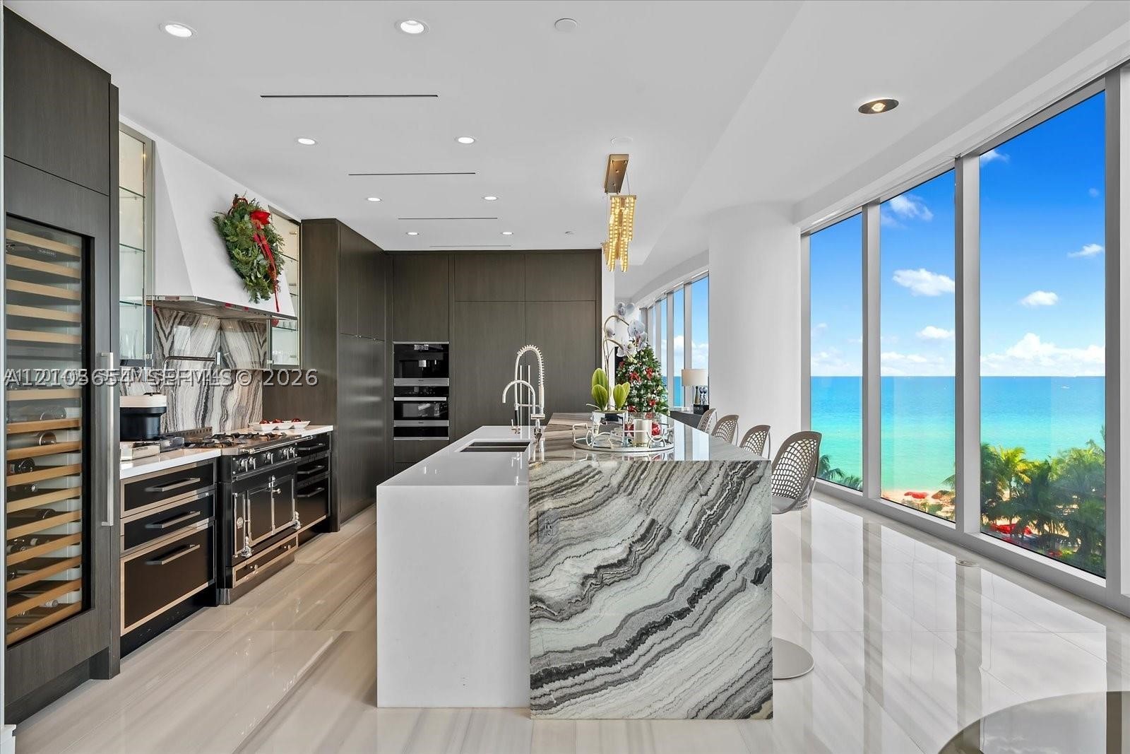 17901 Collins Ave #604 Sunny Isles Beach, FL 33160