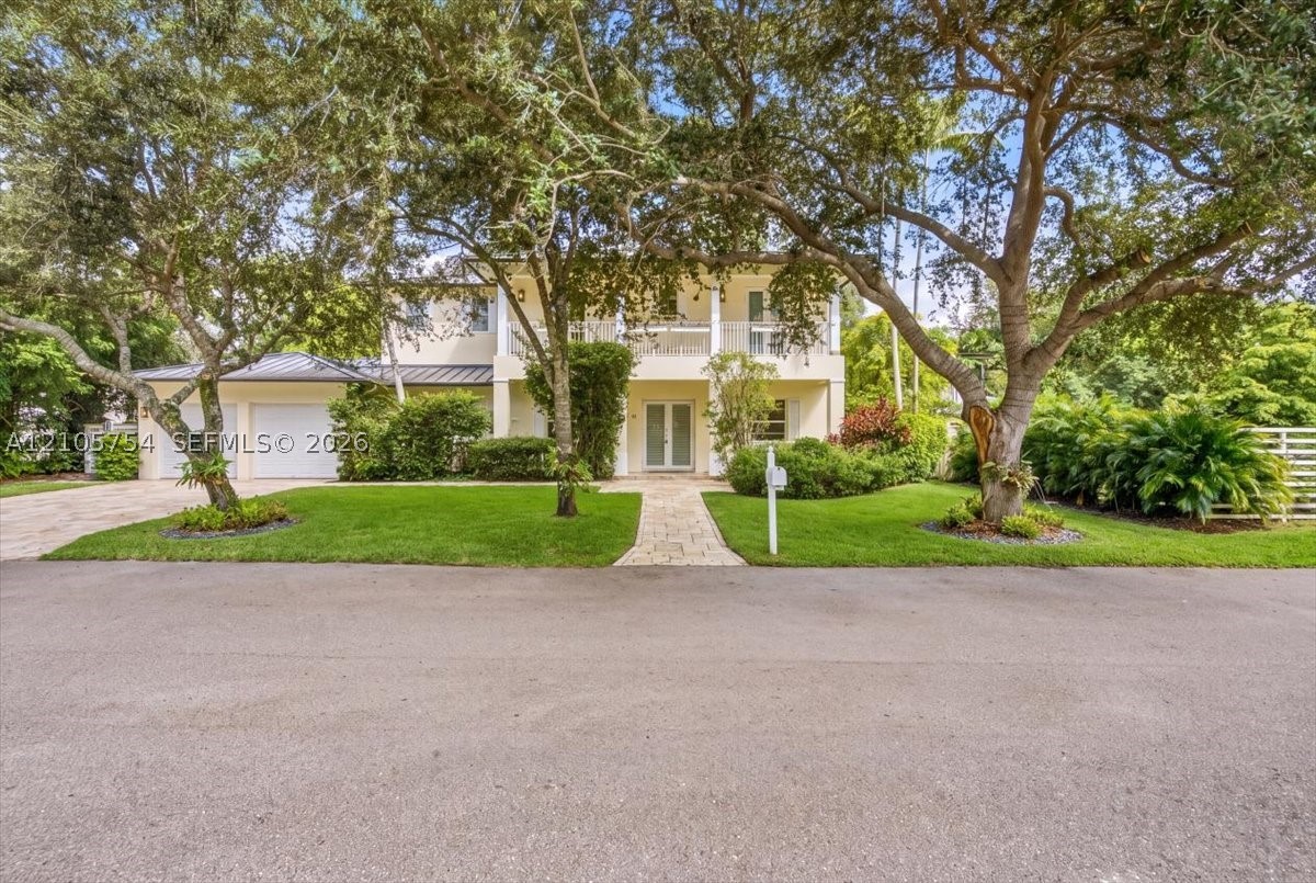 6011 SW 82nd St South Miami, FL 33143
