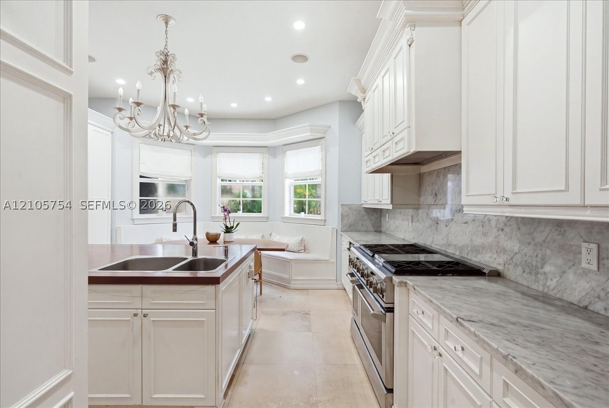 6011 SW 82nd St South Miami, FL 33143