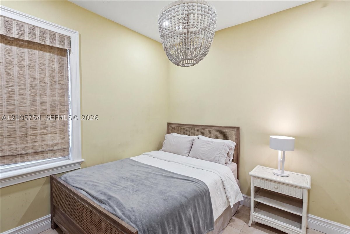 6011 SW 82nd St South Miami, FL 33143