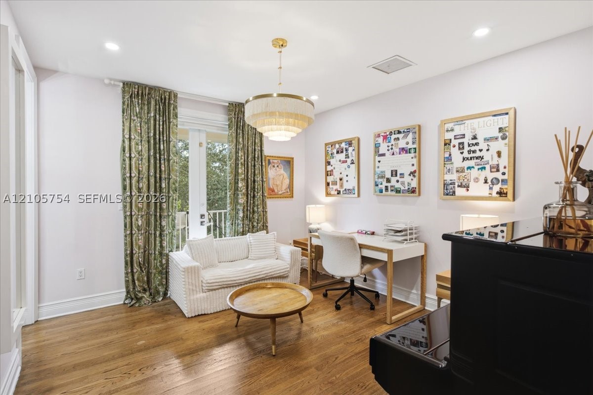 6011 SW 82nd St South Miami, FL 33143