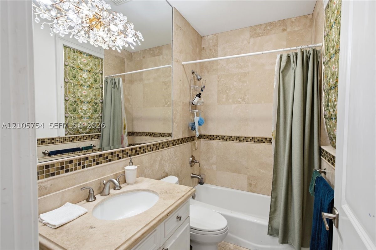 6011 SW 82nd St South Miami, FL 33143