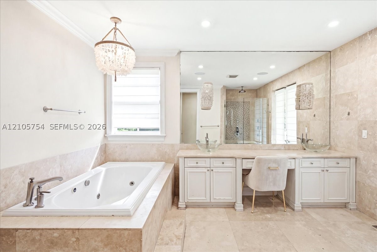 6011 SW 82nd St South Miami, FL 33143