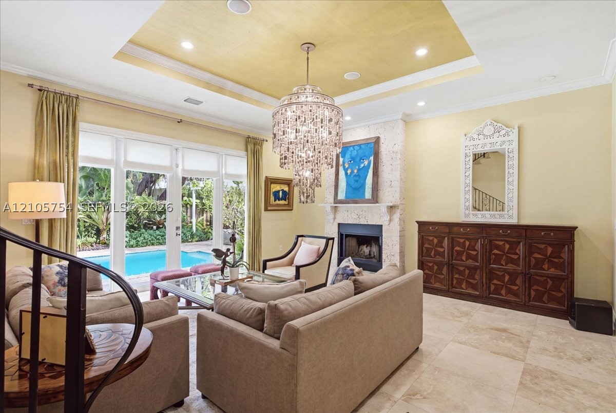 6011 SW 82nd St South Miami, FL 33143