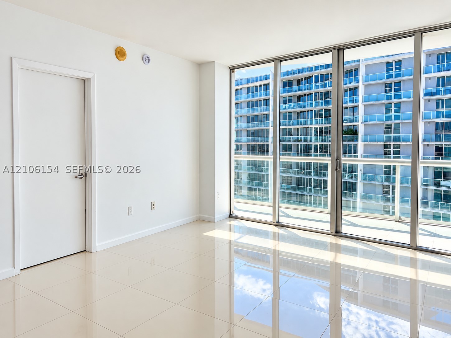 image Icon Brickell I2