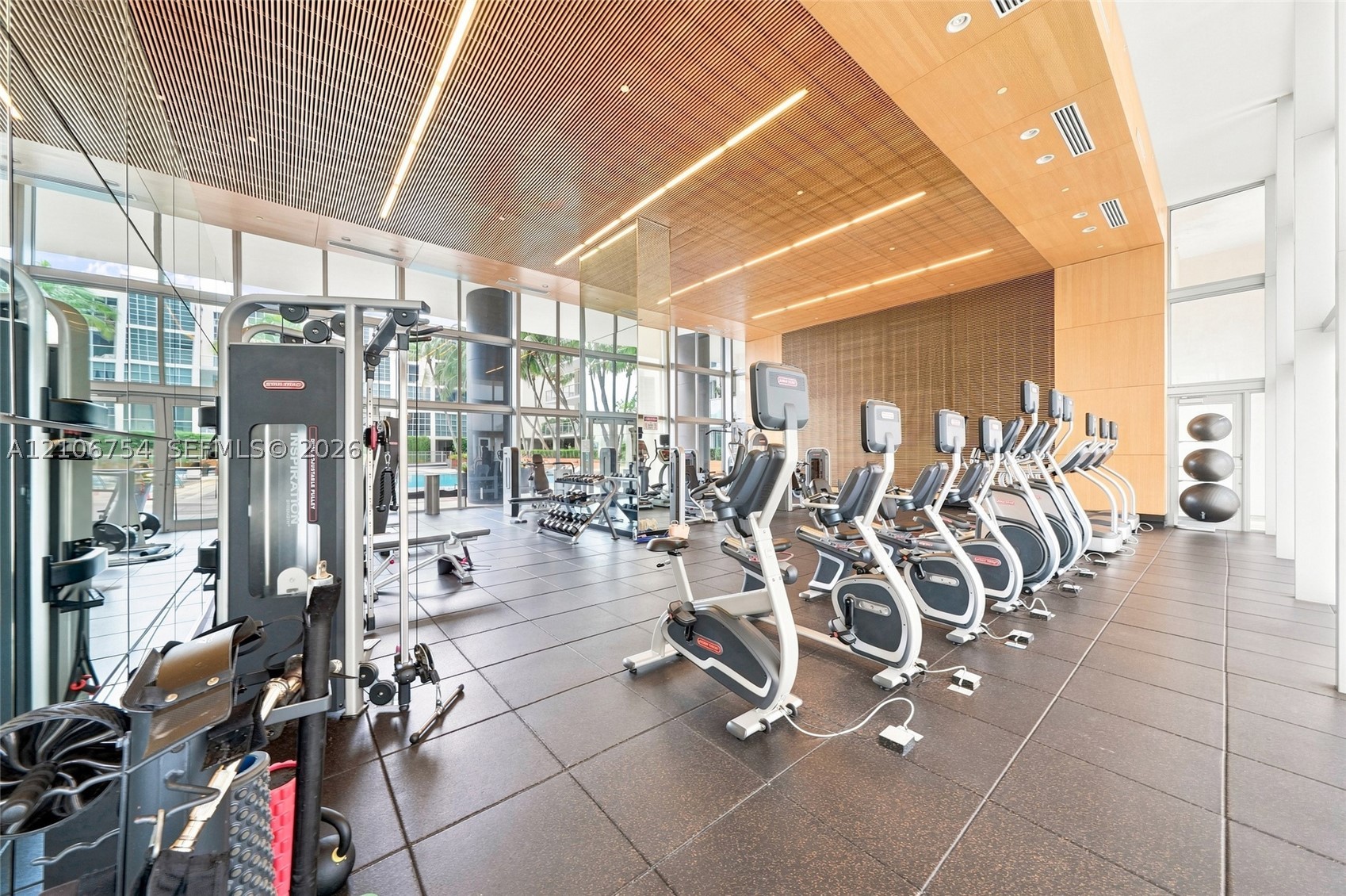 3470 E Coast Ave #H0909 Miami, FL 33137