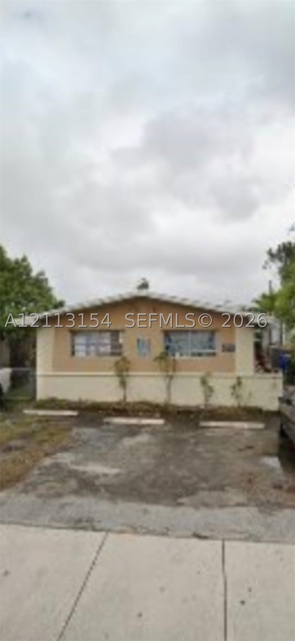 3221 W Flagler St