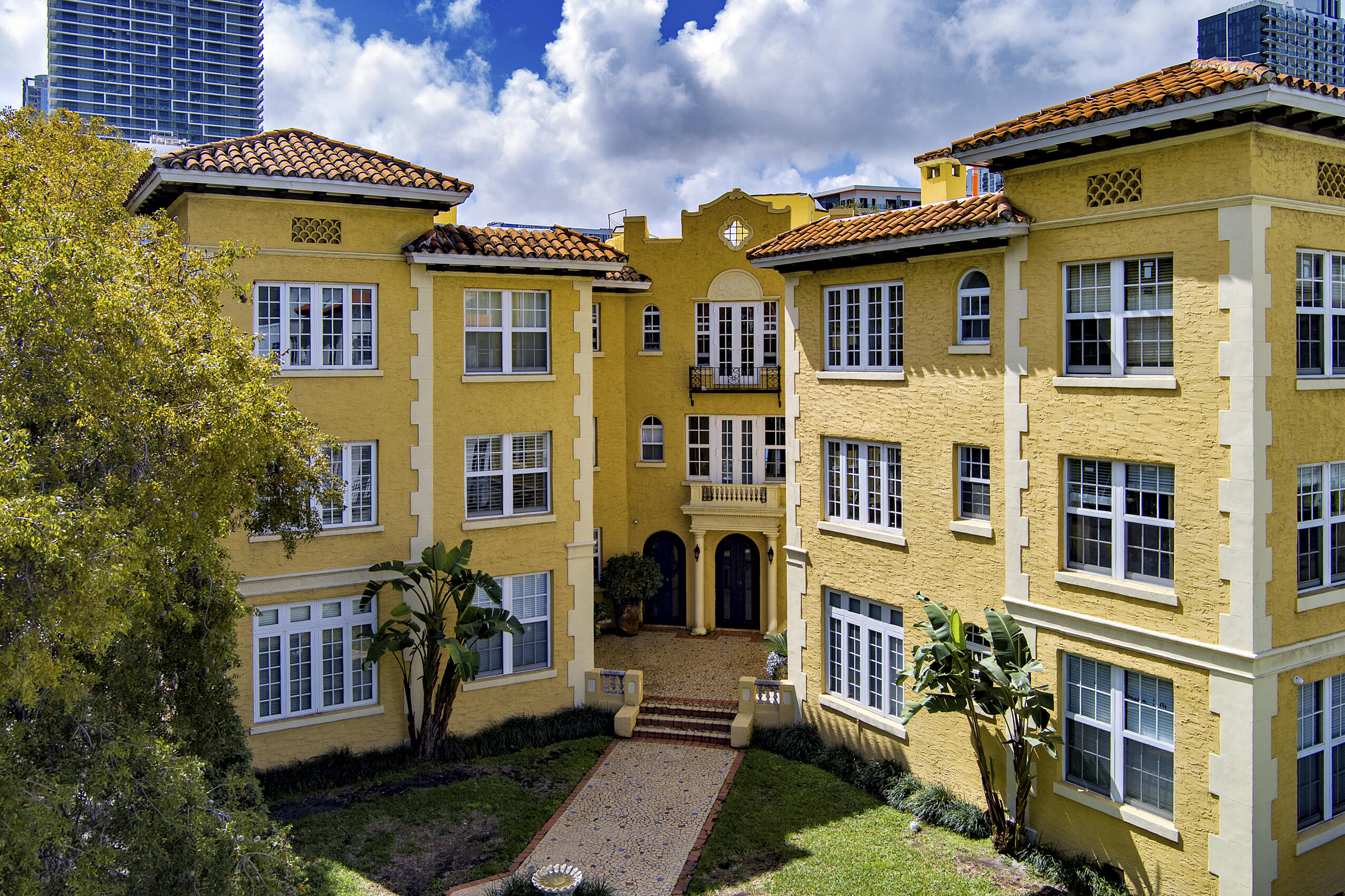 3224 Biscayne Blvd Unit #3a