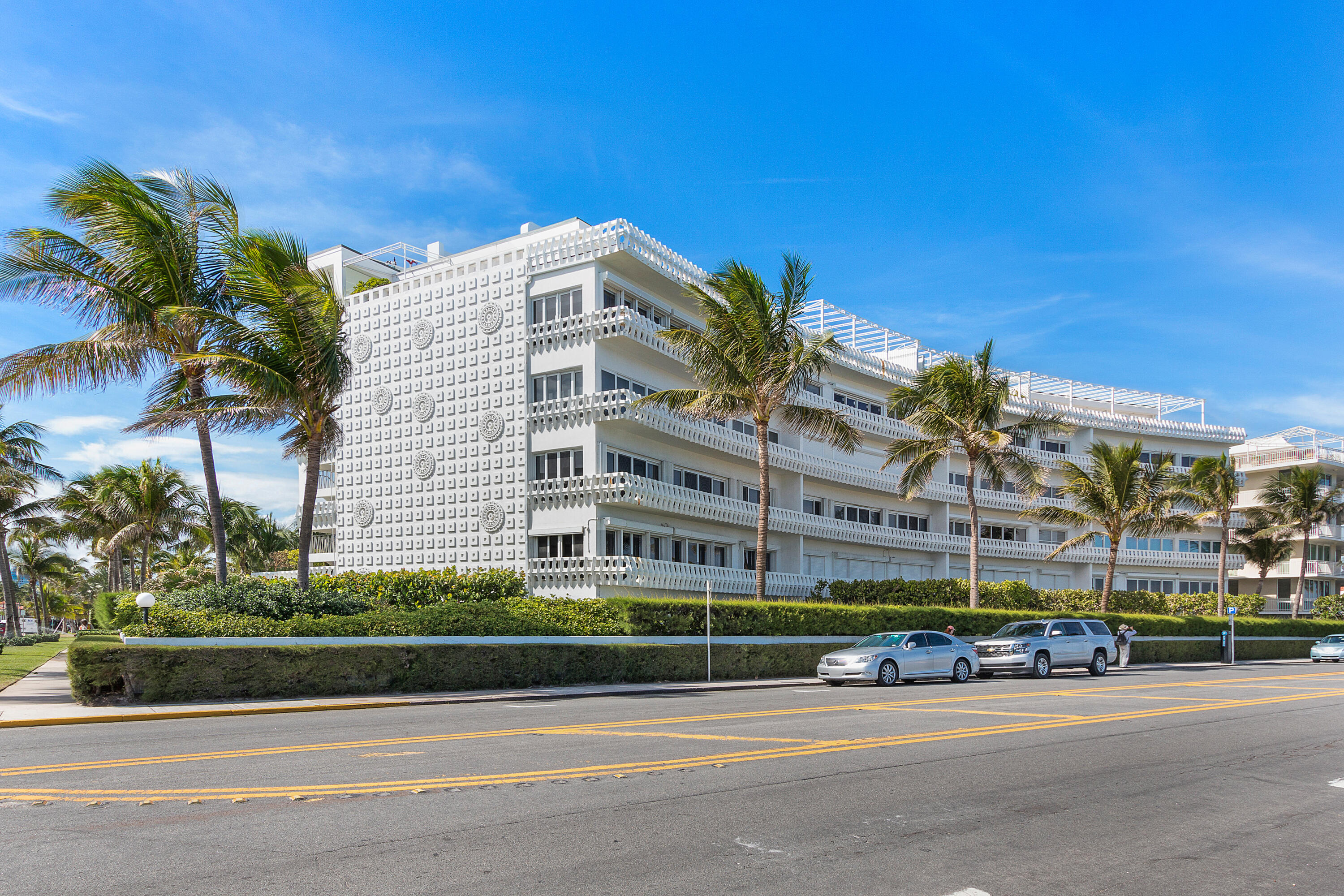 300 S Ocean #5g Palm Beach, FL 33480