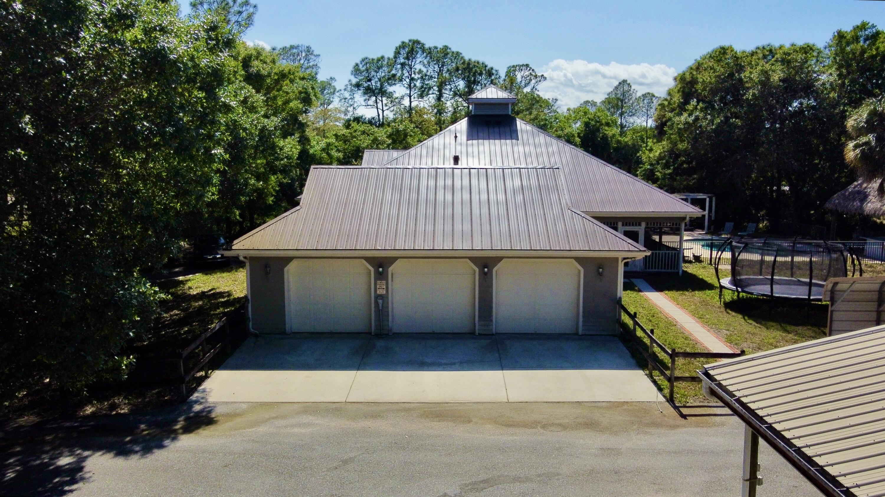 18122 Burr Oak Jupiter, FL 33478