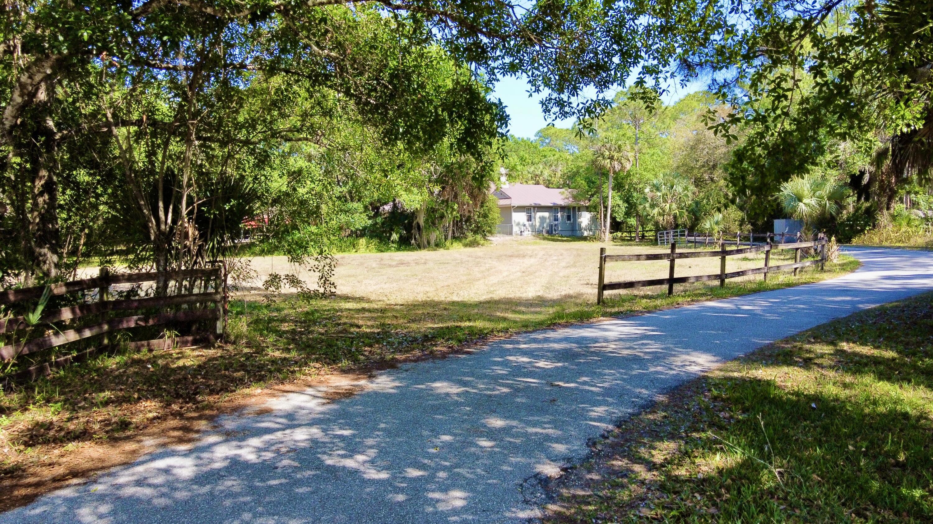 18122 Burr Oak Jupiter, FL 33478