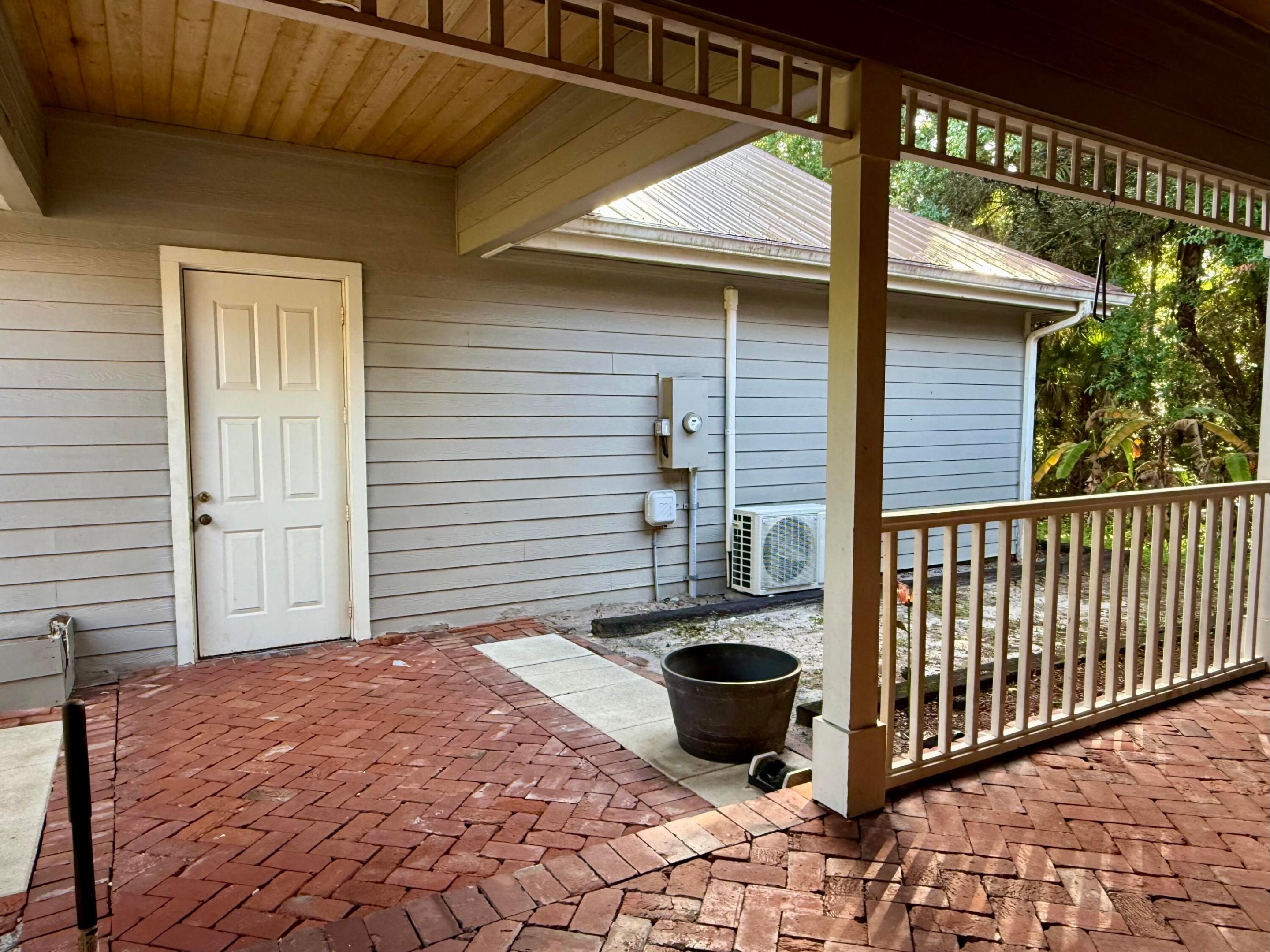 18122 Burr Oak Jupiter, FL 33478