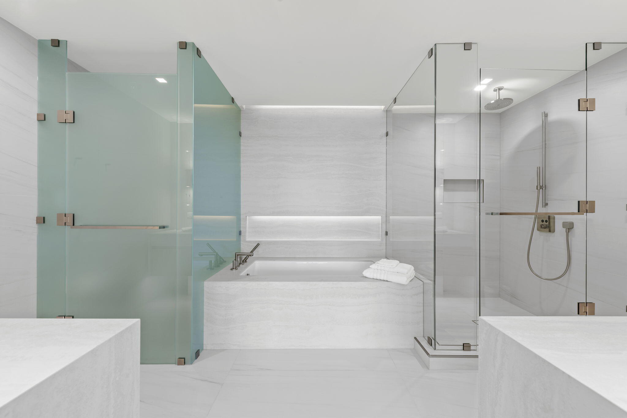 900 N Ocean #1501 Pompano Beach, FL 33062